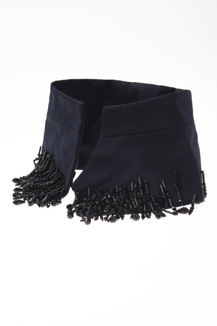 Embroidered collar Intrend Embroidered collar Intrend