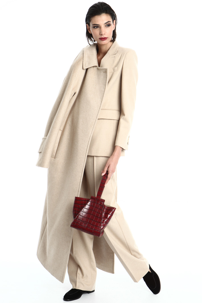 Camel and cashmere coat Intrend Camel and cashmere coat Intrend