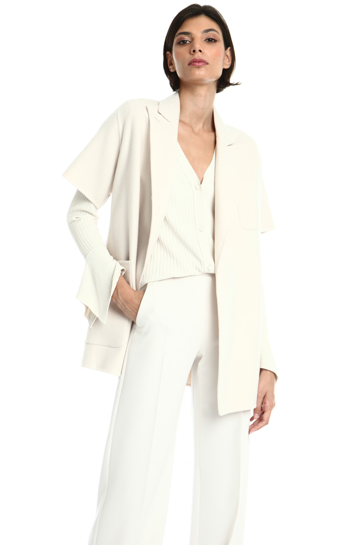 Short sleeved cashmere jacket Intrend Short sleeved cashmere jacket Intrend