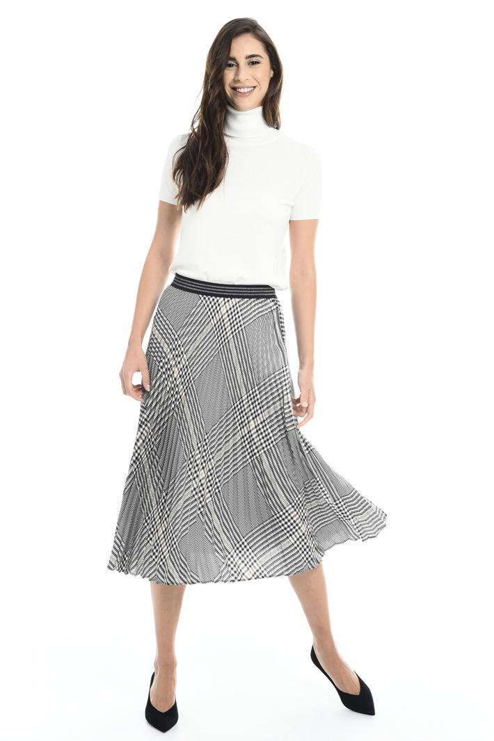 Pleated midi skirt Intrend Pleated midi skirt Intrend