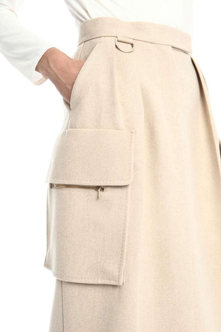 Camel and cashmere skirt Intrend Camel and cashmere skirt Intrend