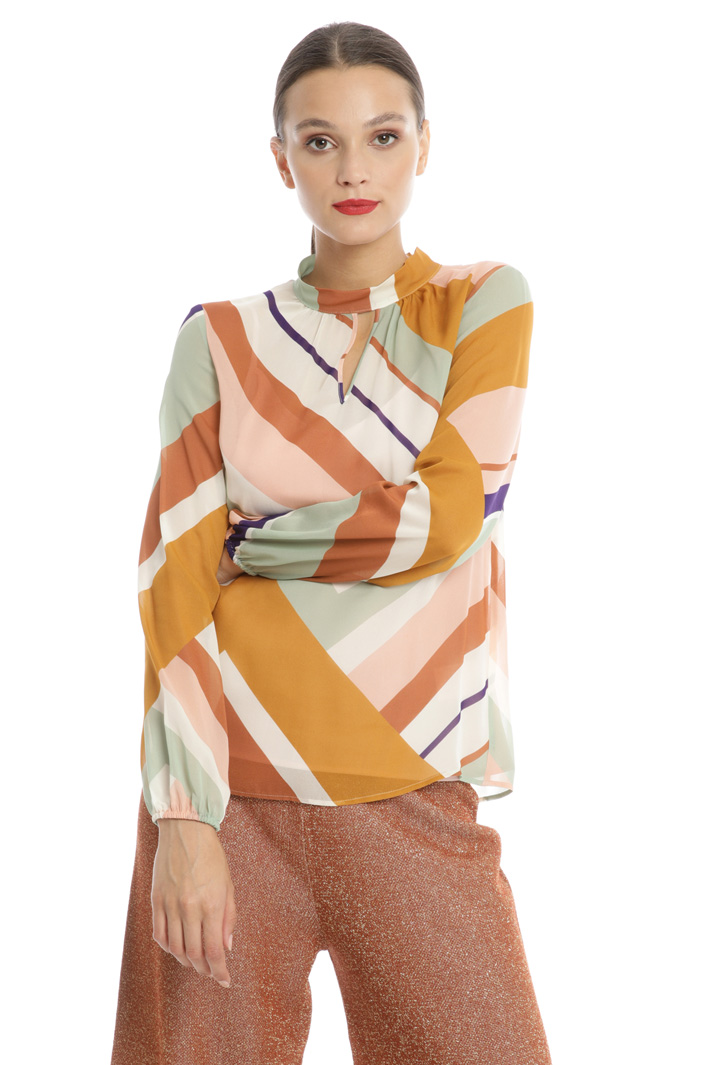 Printed georgette blouse Intrend Printed georgette blouse Intrend