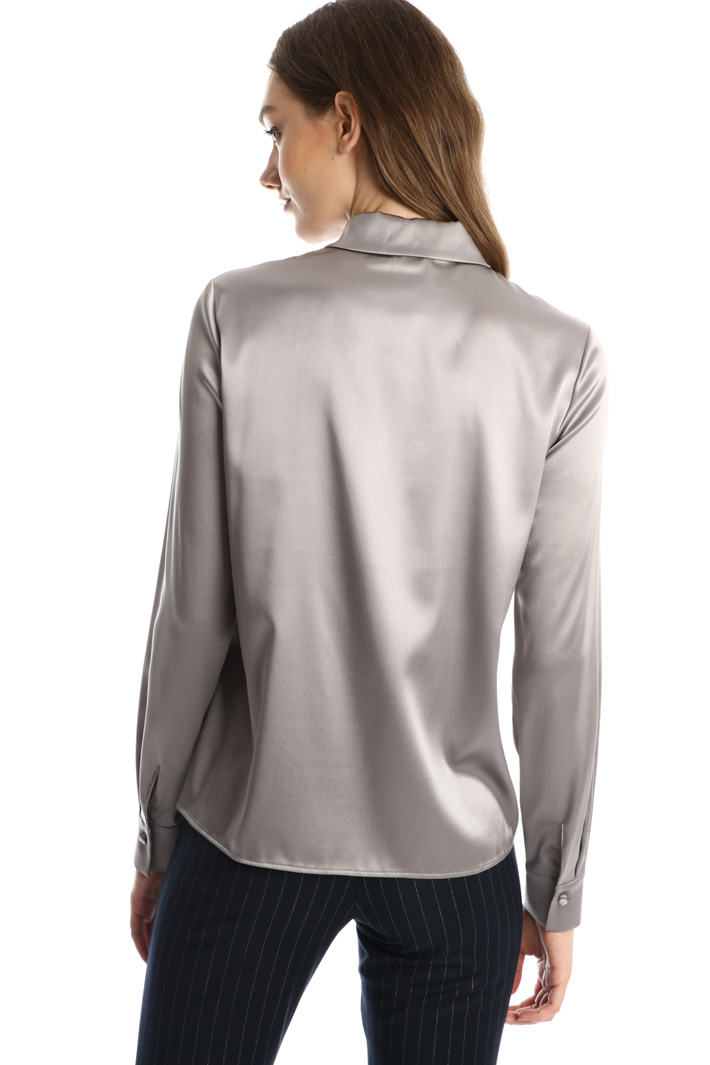 Satin shirt Intrend Satin shirt Intrend