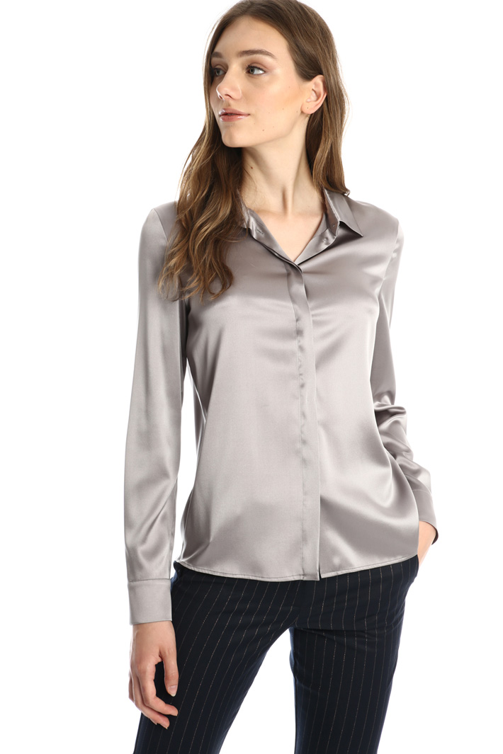 Satin shirt Intrend Satin shirt Intrend