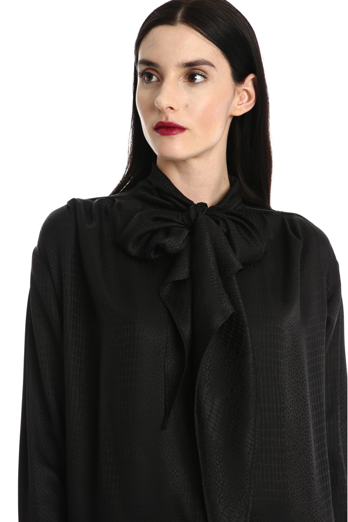 Silk satin shirt Intrend Silk satin shirt Intrend