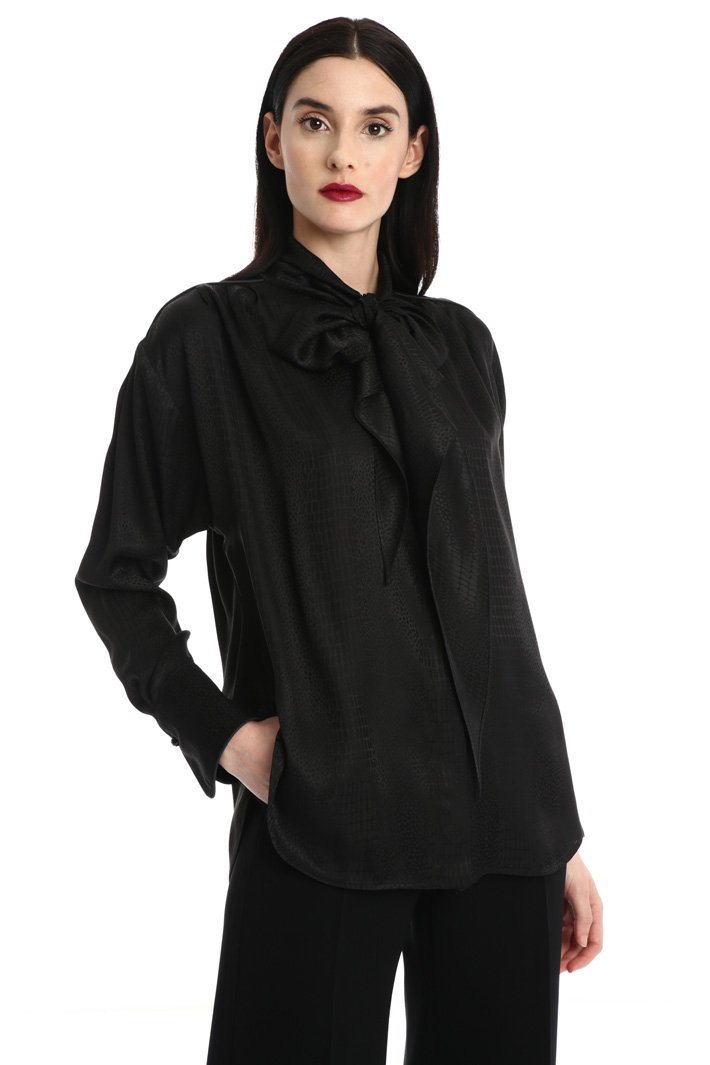 Silk satin shirt Intrend Silk satin shirt Intrend