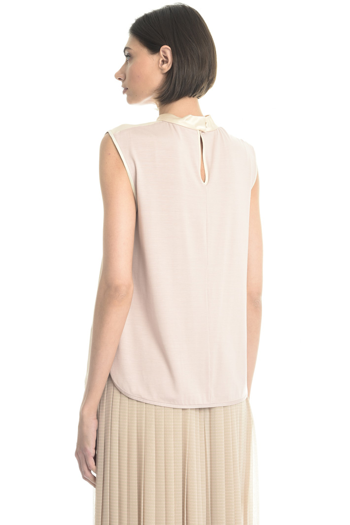 Silk satin and jersey top Intrend Silk satin and jersey top Intrend