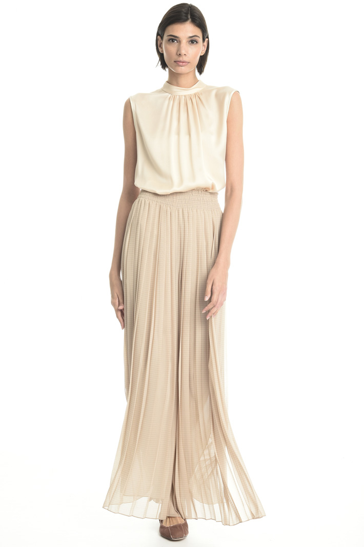 Silk satin and jersey top Intrend Silk satin and jersey top Intrend
