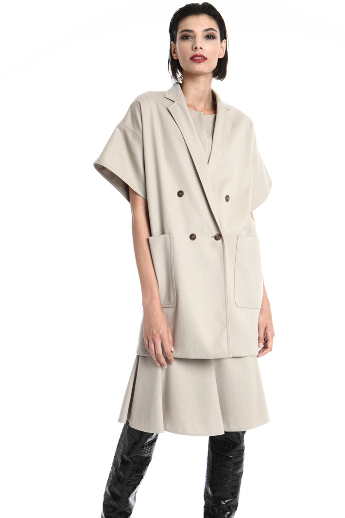 Short sleeve overcoat Intrend Short sleeve overcoat Intrend