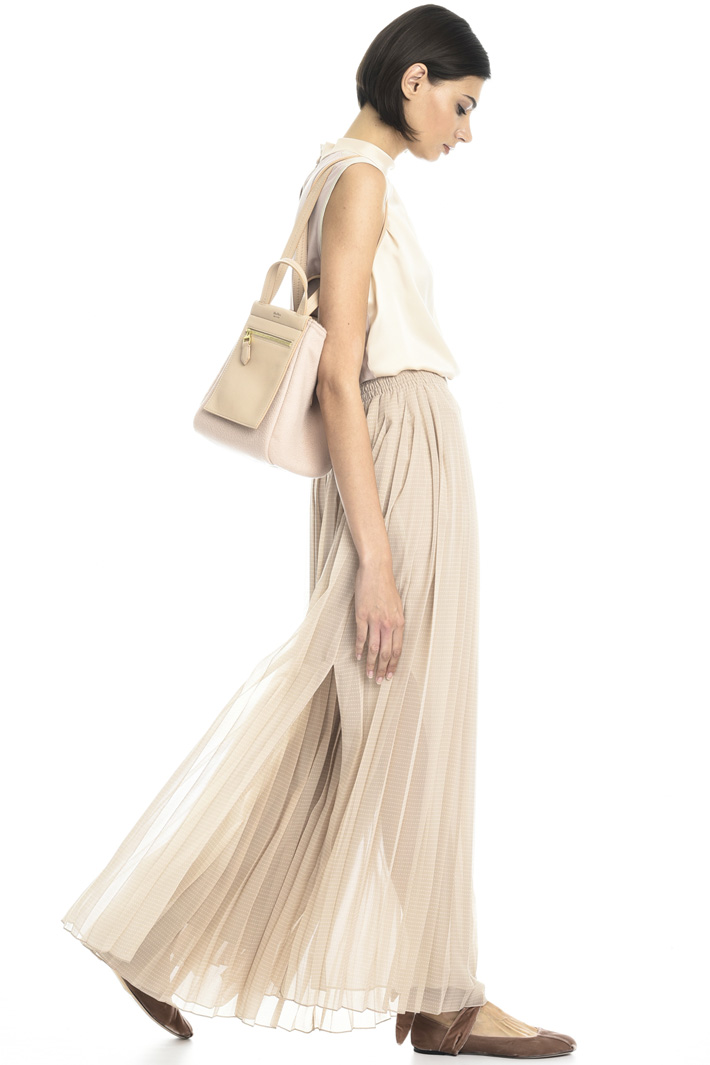 Pleated georgette trousers Intrend Pleated georgette trousers Intrend