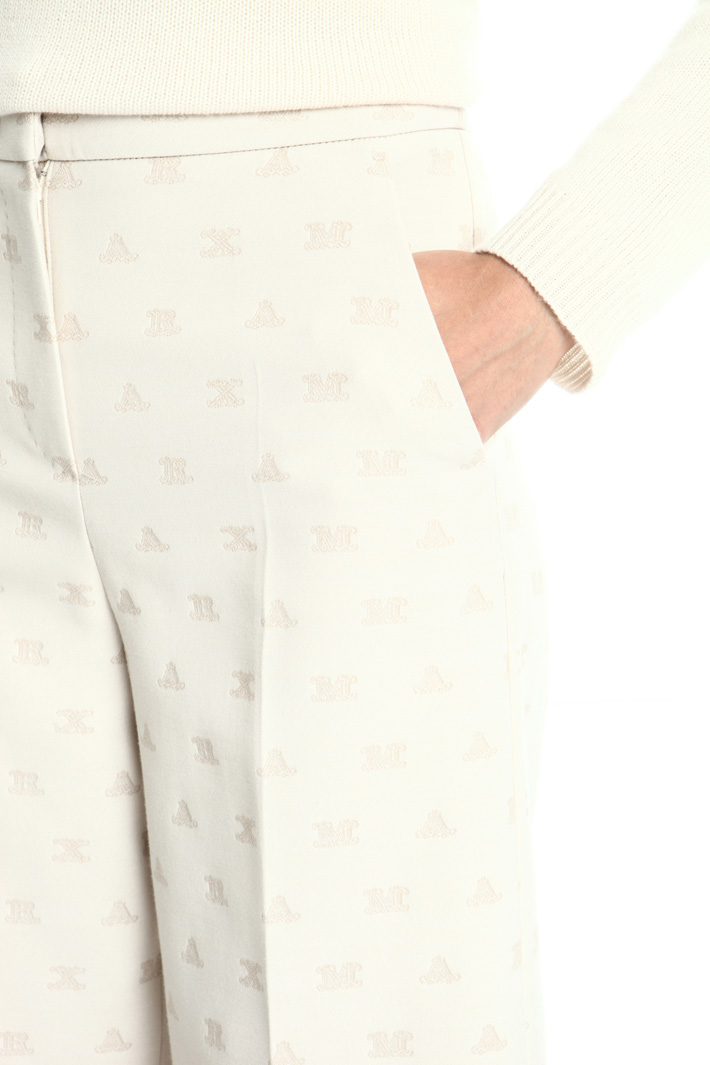 Crop jacquard trousers Intrend Crop jacquard trousers Intrend