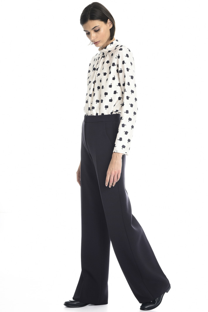 Wool crepe trousers Intrend Wool crepe trousers Intrend