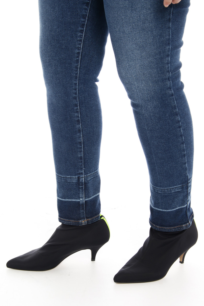 Cigarette denim trousers Intrend Cigarette denim trousers Intrend