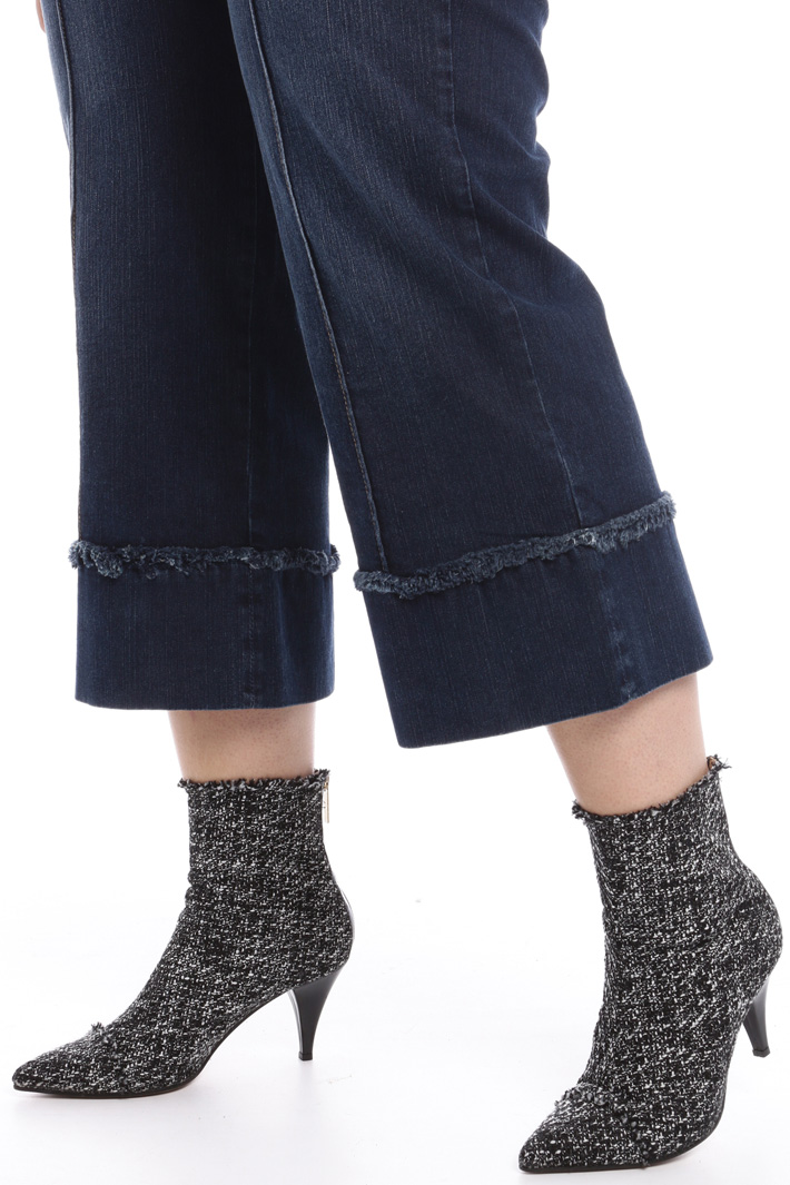Stretch denim cropped jeans Intrend Stretch denim cropped jeans Intrend
