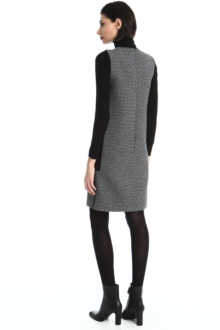 Sleeveless dress in wool Intrend Sleeveless dress in wool Intrend