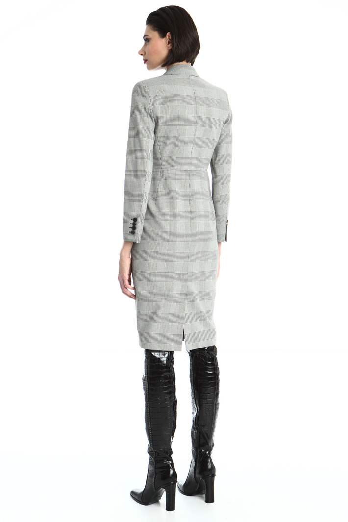 Double-breasted crepe dress Intrend Double-breasted crepe dress Intrend