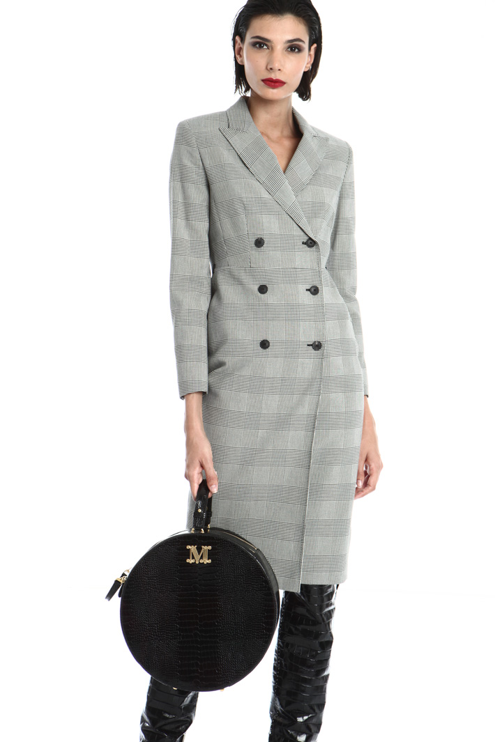 Double-breasted crepe dress Intrend Double-breasted crepe dress Intrend