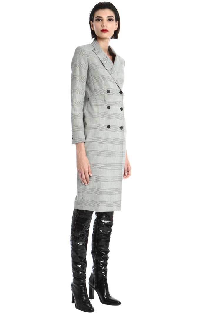 Double-breasted crepe dress Intrend Double-breasted crepe dress Intrend