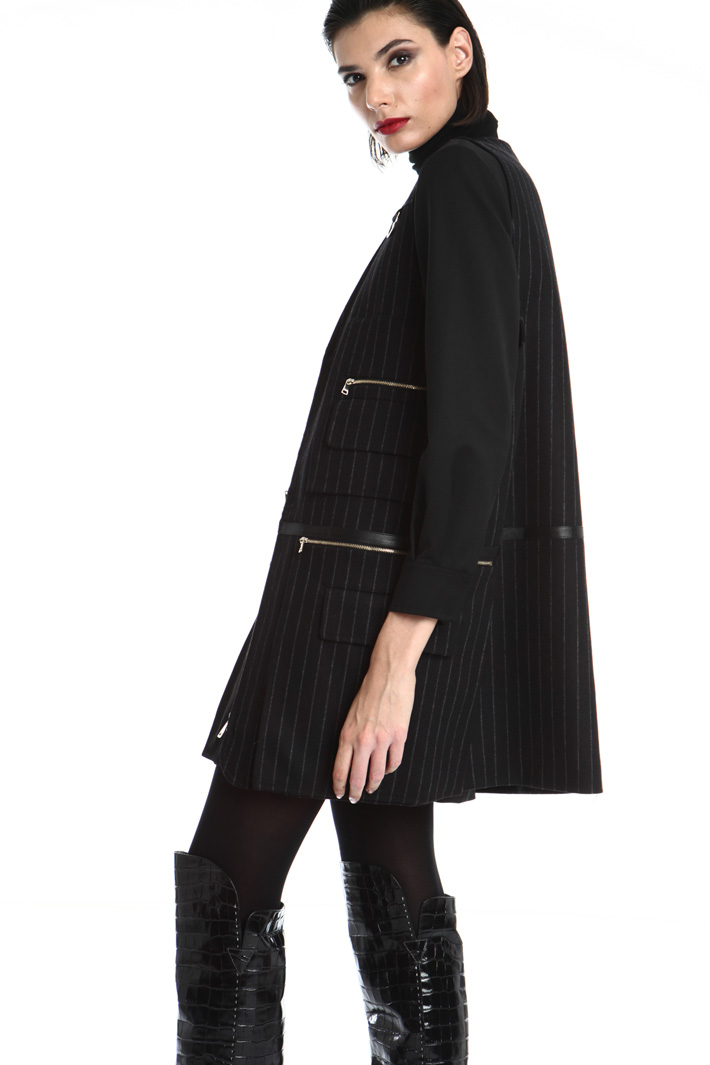 Multi-Pocket vest Intrend Multi-Pocket vest Intrend