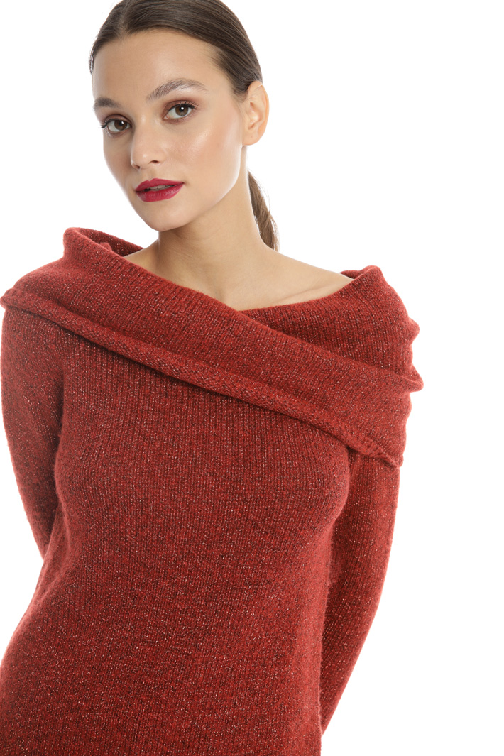 Off shoulder sweater Intrend Off shoulder sweater Intrend
