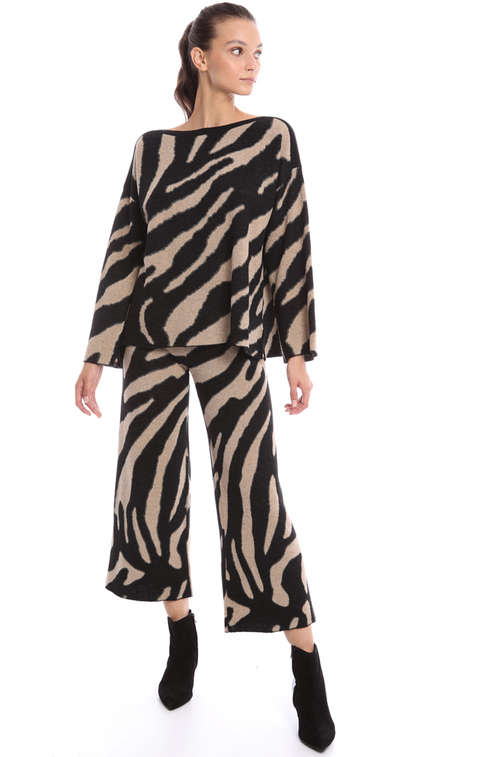 Animal print jacquard sweater Intrend Animal print jacquard sweater Intrend