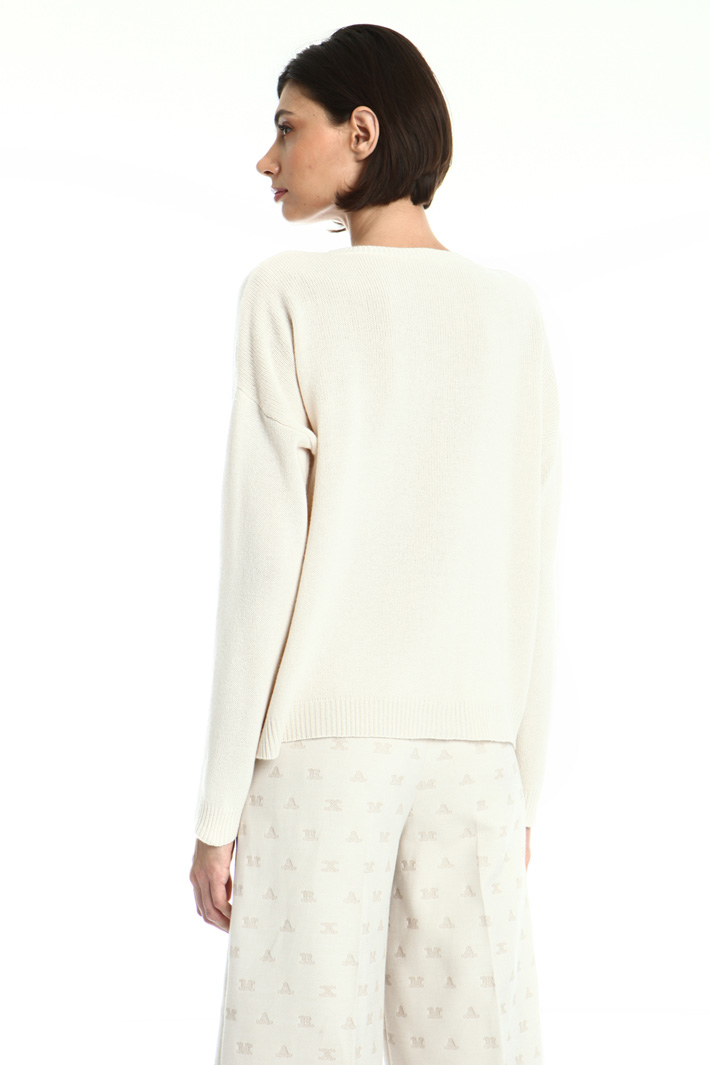 Drop shoulder sweater Intrend Drop shoulder sweater Intrend