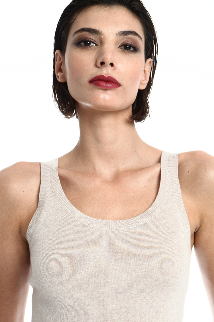 Silk and cashmere tank top Intrend Silk and cashmere tank top Intrend