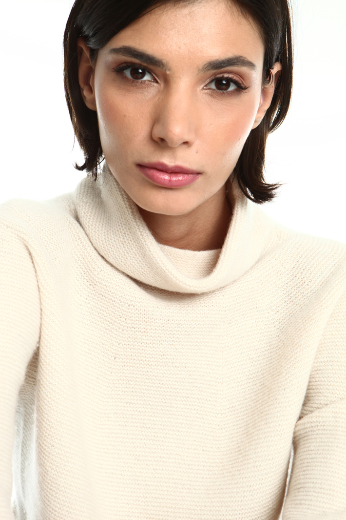 Cashmere funnel neck sweater Intrend Cashmere funnel neck sweater Intrend