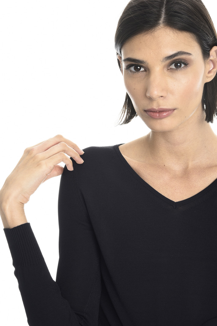 Viscose sweater Intrend Viscose sweater Intrend