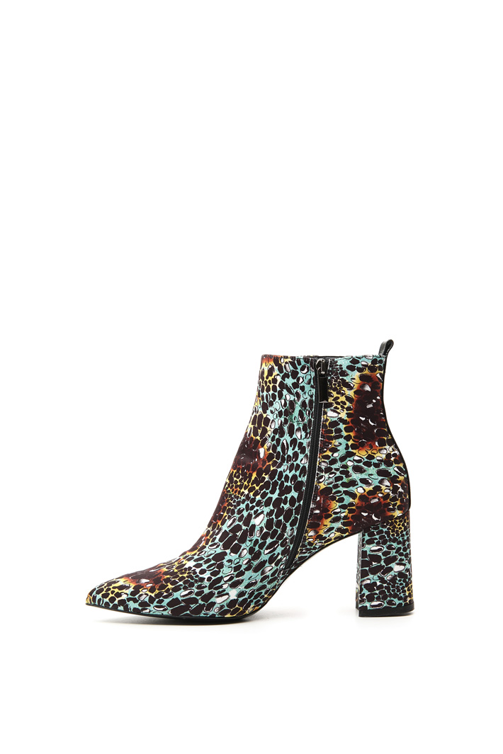 Pointed toe ankle boots Intrend Pointed toe ankle boots Intrend