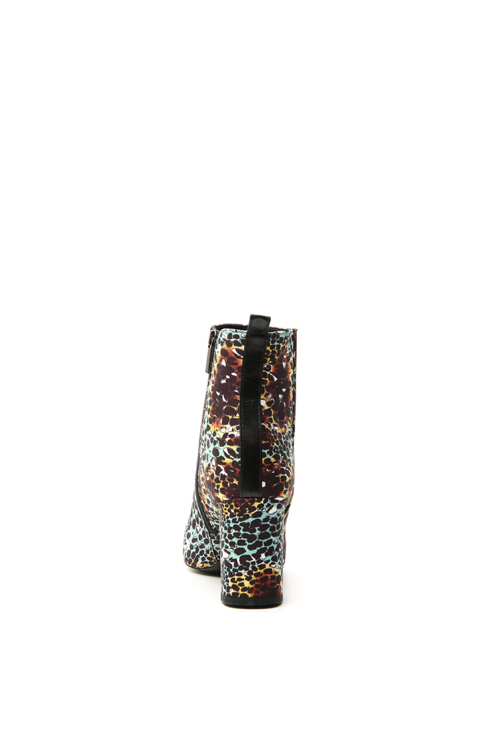 Pointed toe ankle boots Intrend Pointed toe ankle boots Intrend