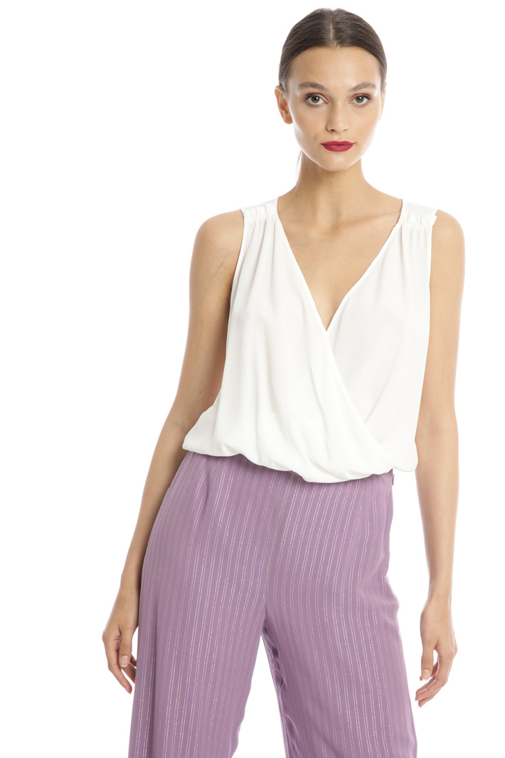 V-crossed bodysuit Intrend V-crossed bodysuit Intrend