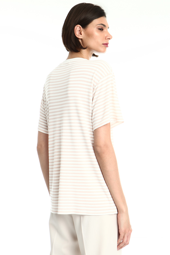 Viscose jersey T-shirt Intrend Viscose jersey T-shirt Intrend