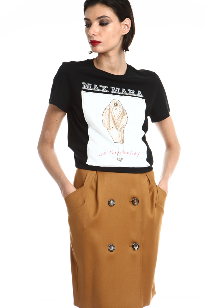 Embroidered T-shirt Intrend Embroidered T-shirt Intrend