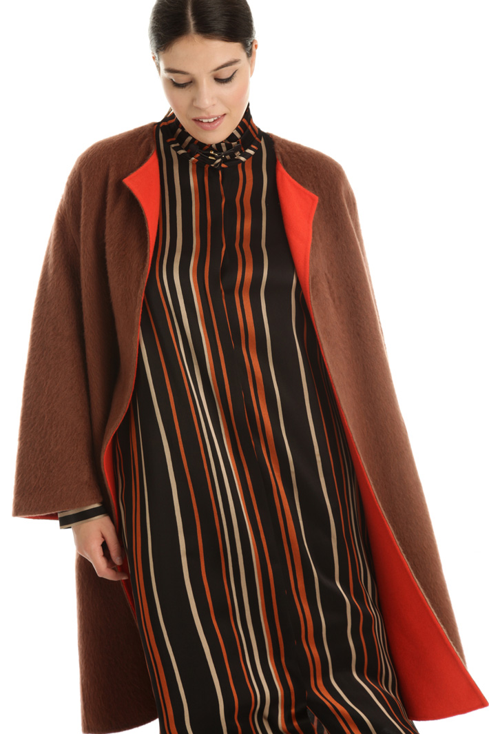 Cappotto in lana e cashmere Intrend Cappotto in lana e cashmere Intrend