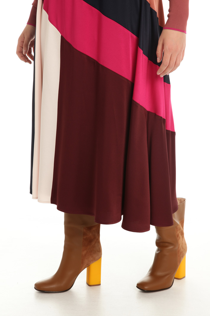 Colour block satin skirt Intrend Colour block satin skirt Intrend