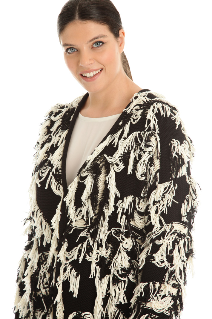 Fringed maxi cardigan Intrend Fringed maxi cardigan Intrend