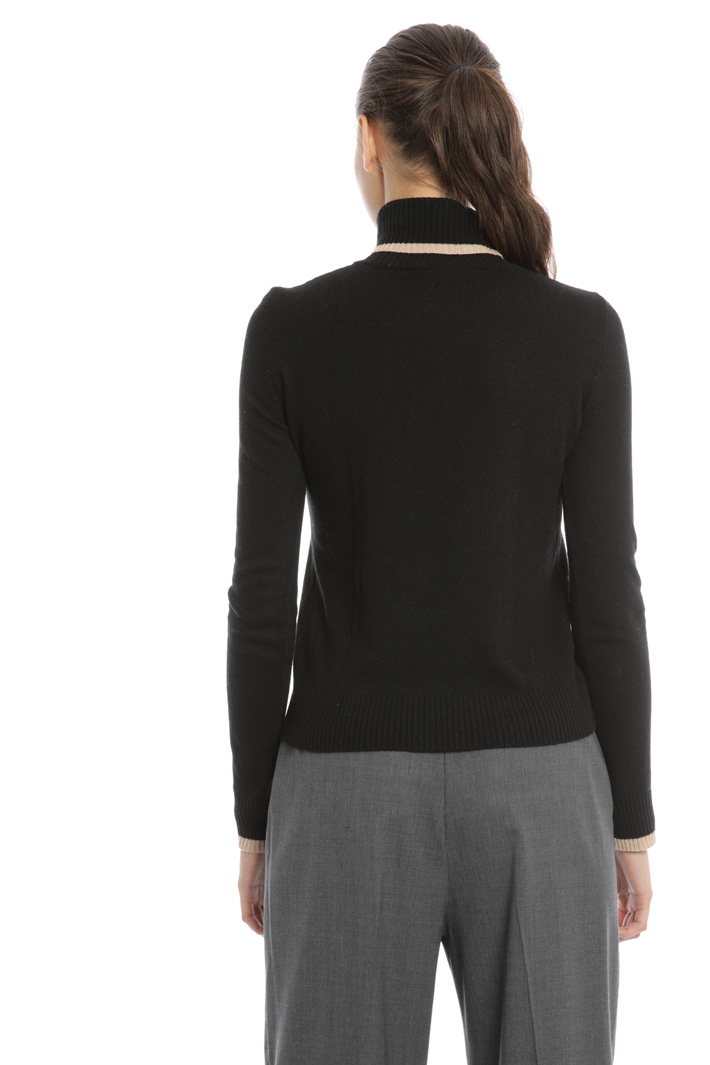 Sweater with horse inlay Intrend Sweater with horse inlay Intrend