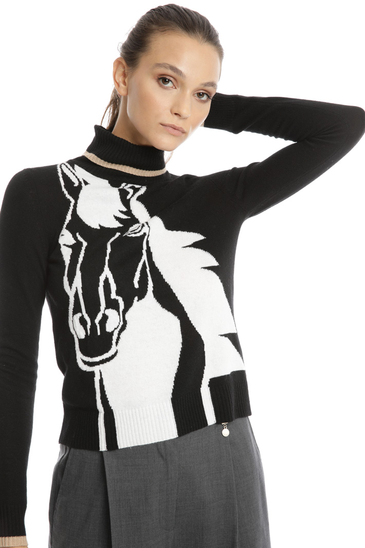 Sweater with horse inlay Intrend Sweater with horse inlay Intrend