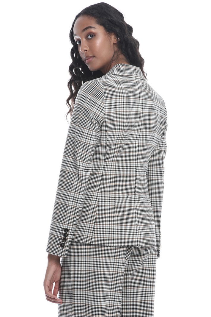 Single-breasted blazer Intrend Single-breasted blazer Intrend