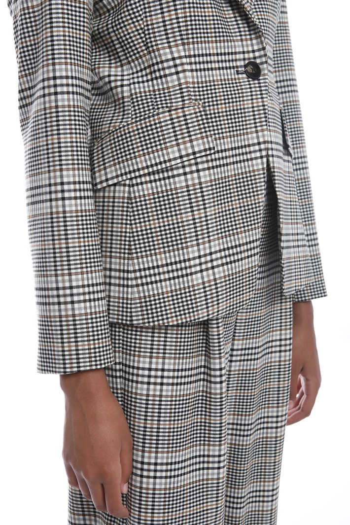 Single-breasted blazer Intrend Single-breasted blazer Intrend