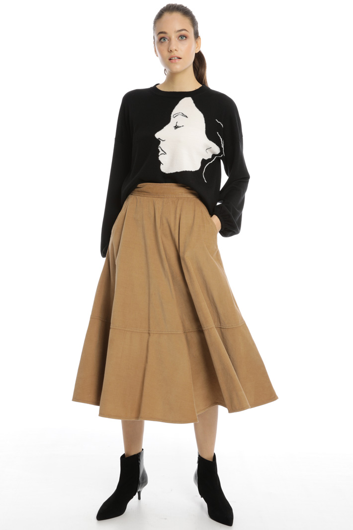 Flowy velvet skirt Intrend Flowy velvet skirt Intrend