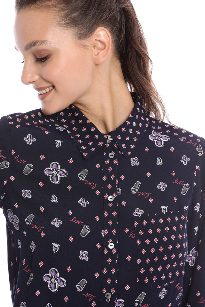 Printed viscose shirt Intrend Printed viscose shirt Intrend