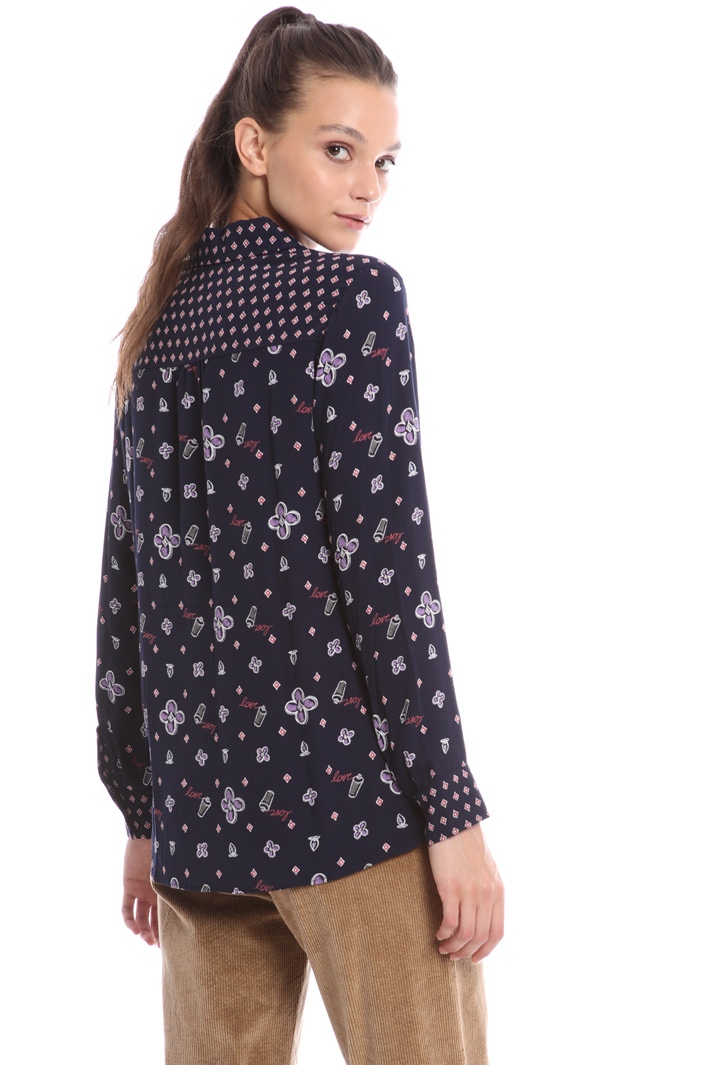 Printed viscose shirt Intrend Printed viscose shirt Intrend