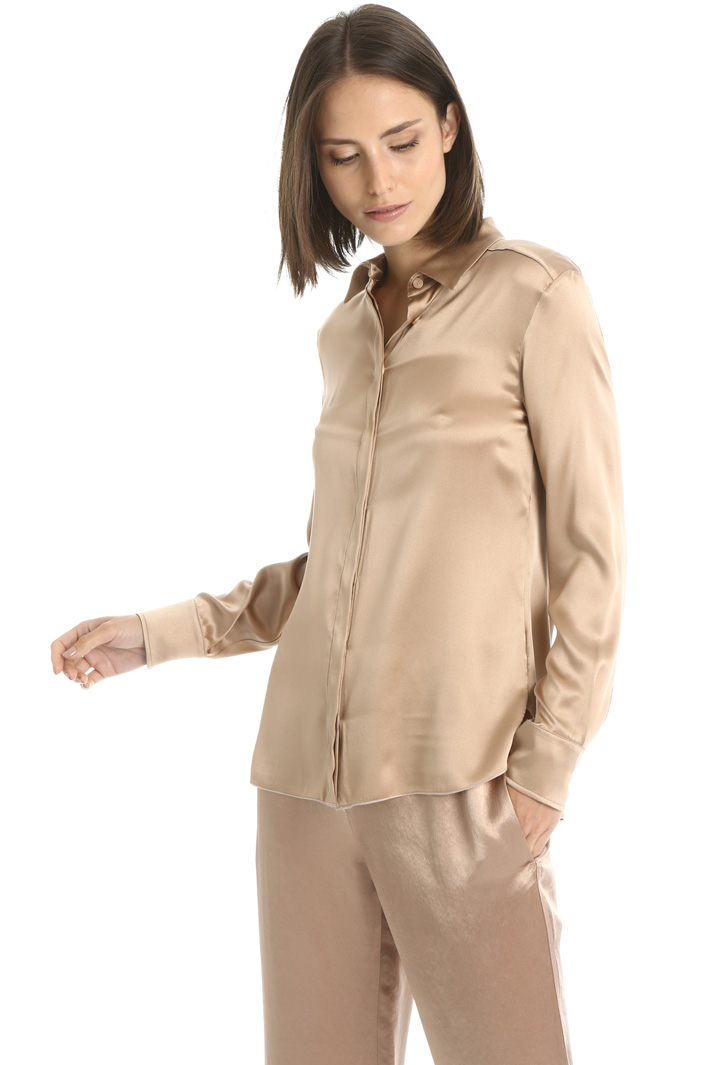 Silk satin shirt Intrend Silk satin shirt Intrend