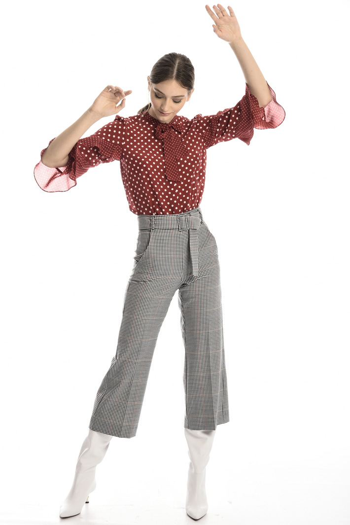Frilled sleeve blouse Intrend Frilled sleeve blouse Intrend