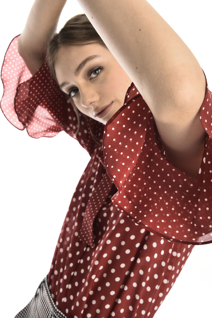 Frilled sleeve blouse Intrend Frilled sleeve blouse Intrend