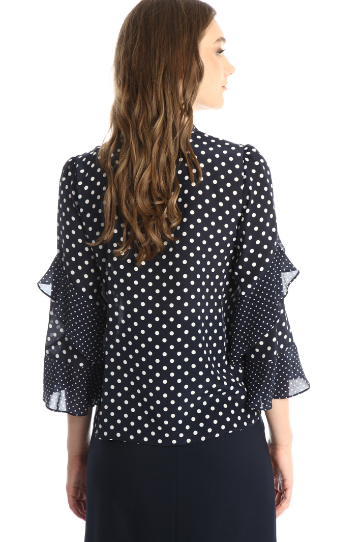 Frilled sleeve blouse Intrend Frilled sleeve blouse Intrend