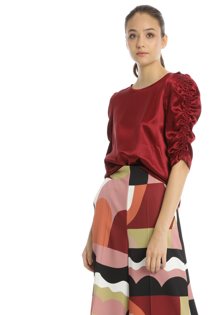 Gathered sleeve top Intrend Gathered sleeve top Intrend