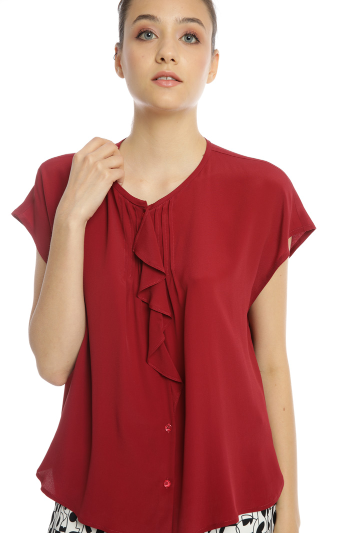 Shirt with flounce Intrend Shirt with flounce Intrend